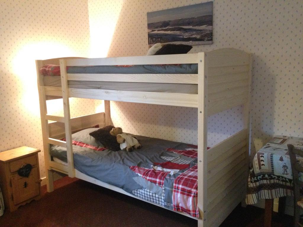 Hotel La Tapia Autrans-Meaudre-en-Vercors Zimmer foto